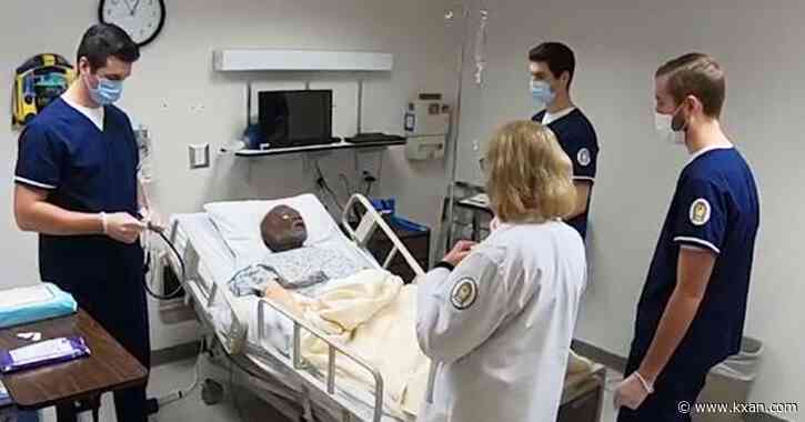 Saying they 'share a mind,' male triplets all pursue nursing degrees