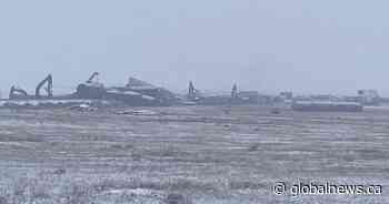 CP train derails near hamlet southeast of Calgary - Globalnews.ca