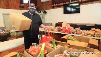 First-time foodbankers grow as Delta outbreak makes Christmas harder - Stuff.co.nz