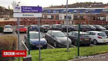 Suspected Omicron outbreak closes Paisley primary school