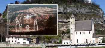 Vandali all'opera, danneggiato il presepe illuminato degli Alpini sul Doss Trento. Strappati tutti i fili elettrici, Frizzi: ''Sono stati degli idioti'' - il Dolomiti