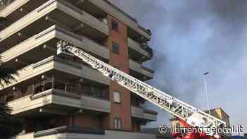 Bruciò il garage interrato e il condominio fu evacuato - Il Tirreno