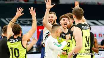 Bayern und Bonn im Gleichschritt - Bamberg verliert nach Trainerwechsel Derby - kicker