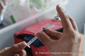 Marcq-en-Baroeul : le premier vaccinodrome de la métropole lilloise a rouvert pour injecter la troisième dose - Franceinfo
