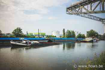 Binnenvaartschip breekt doormidden in Evergem (update) - Flows