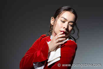 Mitski Drops Ode to Insomnia, ‘Heat Lightning’