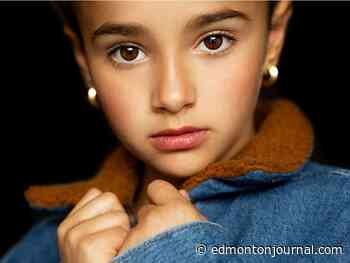 Young Edmonton actor bit by film bug after working with Sandra Bullock