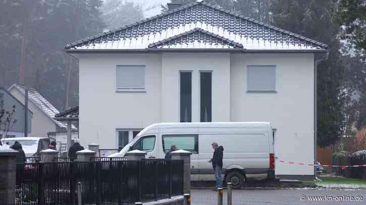 Vierfacher Mord in Brandenburg: Gefälschter Impfausweis und Verbindung zu „Querdenkern“? Die Fakten im Überblick