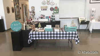 Kirksville Arts Association sees increase in vendors at Red Barn Holiday Marketplace - ktvo.com
