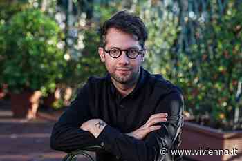 Enna. Esordio poetico per l'hair-stylist Alessandro Messina con la raccolta “Come dei cristalli” - Vivi Enna