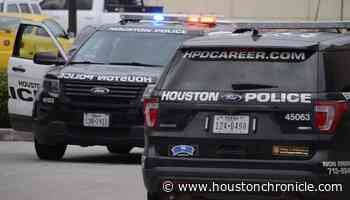 Medical examiner IDs 62-year-old man struck, killed by HPD officer in chase - Houston Chronicle