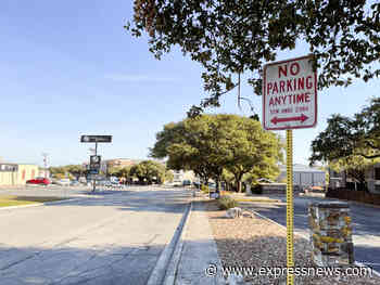 Two streets in the Medical Center no longer allow parking after complaints of semi-trucks taking up space - San Antonio Express-News