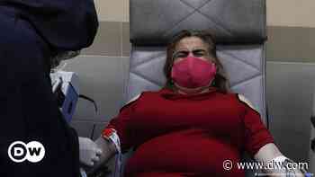 Coronavirus digest: WHO advises against blood plasma treatment | DW | 07.12.2021 - DW (English)