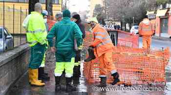 Modena, guasto a una condotta idrica in via Bellinzona: garage allagati - il Resto del Carlino