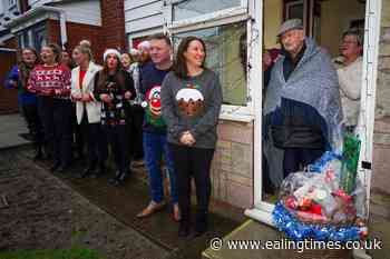 War veteran, 104, receives Christmas surprise from lottery winners - Ealing Times