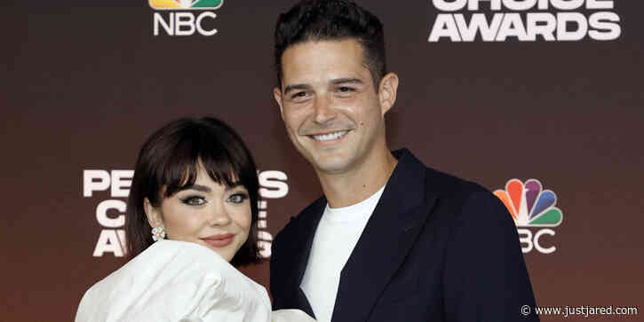 Sarah Hyland Shows Off Chic New Hairstyle at People's Choice Awards 2021 With Wells Adams
