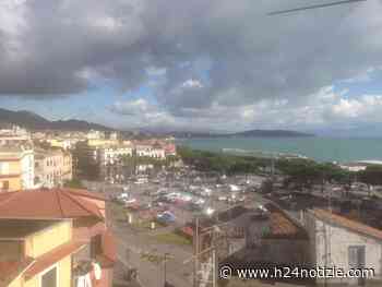 Formia, allagamenti da maltempo: i posteggi del mercato di largo Paone "emigrano" - h24 notizie - portale indipendente di news dalla provincia - h24 notizie