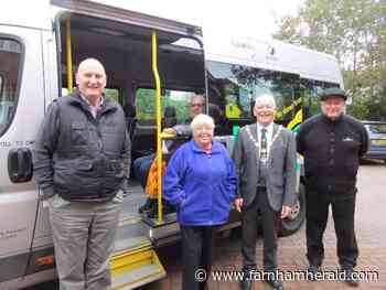 Mayor joins passengers for a hoppa ride - Farnham Herald