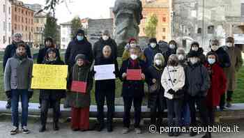 Parma e Fidenza festeggiano la scarcerazione di Patrick Zaky - La Repubblica
