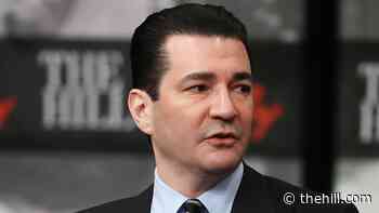 Gottlieb sees 2022 as COVID-19 'transition year,' despite omicron