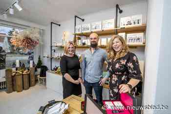 Kleine zelfstandige ruilt thuiswinkel voor pand in Bergstraat: “We proberen iedereen nog met voornaam aan te spreken”