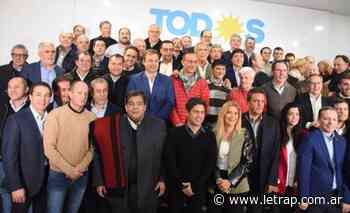 Un juez suspendió la ley que limita las reelecciones en Buenos Aires - Letra P