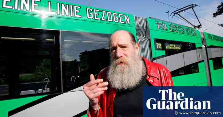 Lawrence Weiner obituary