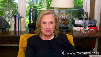 Social media has fun with Hillary Clinton's invitation to 'MasterClass' lesson: 'How to wipe an email server'