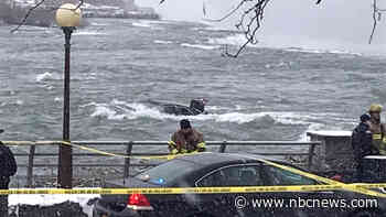 Woman found dead after car floats near edge of Niagara Falls