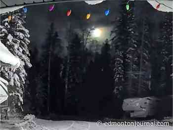 Scientists: Bright flash of light, loud boom in Central Alberta likely a meteor