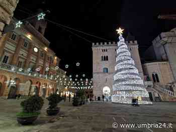Natale in Umbria: la magia delle luminarie di Foligno - Umbria 24 News