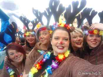 Un presepe luminoso a opera dei ragazzi del Ceriale NoStop aps - IVG.it