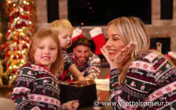 Hoedt (Anderlecht) trekt kersttrui aan & speelt mee in clip van vriendin Heesters - VoetbalPrimeur.be