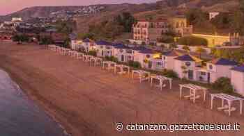 Bungalow e cemento sulla spiaggia di Crotone. Rinviati a giudizio i nove imputati - Gazzetta del Sud - Edizione Catanzaro, Crotone, Vibo