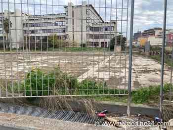 Furti, recinzioni divelte e finestre rotte: l'ex tribunale di Bari nel degrado - Borderline24 - Il giornale di Bari