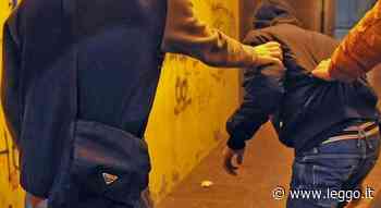 Arco della Pace, incubo baby gang: 17enne pestato a sangue da coetanei - leggo.it