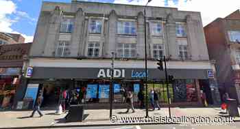 Aldi Tooting High Street: Police appeal after robbery