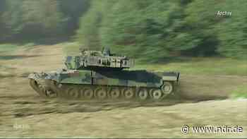Panzer überrollt Soldaten in der Lüneburger Heide - NDR.de