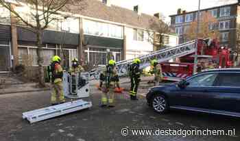 Brandweer helpt patiënt uit Gorinchemse woning te halen - DeStadGorinchem.nl