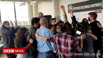 Starbucks to get its first unionised US store since 1980s