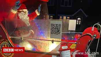 'Save Christmas' plea after Sutton-in-Ashfield charity sleigh damaged - BBC News