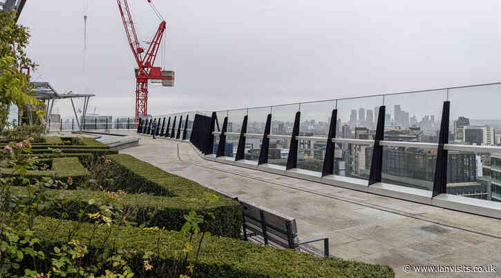 London’s largest roof garden – 120 Fenchurch Street – reopens