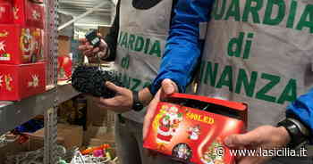 La Gdf di Catania sequestra 3 milioni di luci natalizie pericolose, segnalato il fabbricante di Misterbianco - La Sicilia