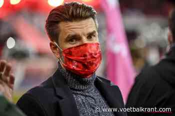 Van Damme fileert Standard: &quot;Elsner zal zich al afvragen waar hij aan begonnen is&quot; en &quot;Hen opvissen is teken van wanhoop&quot;