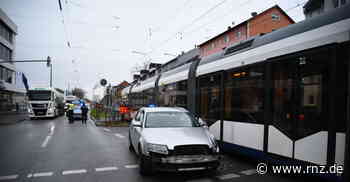 Mannheim:  Verkehrsbehinderungen nach Straßenbahn-Unfall