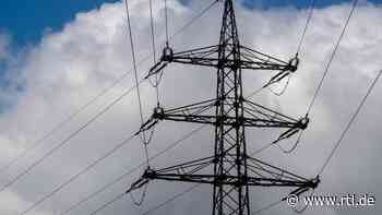 Frau klettert auf Strommast: Stromausfall in Gütersloh, Soest, Rheda-Wiedenbrück & Co. - RTL Online