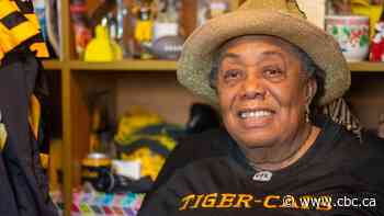 Ticat superfan's family celebrates 50 years in Canada on same day as Grey Cup game