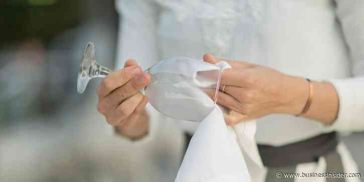 An Arkansas waitress says she was fired after guests left a $4,400 tip: report