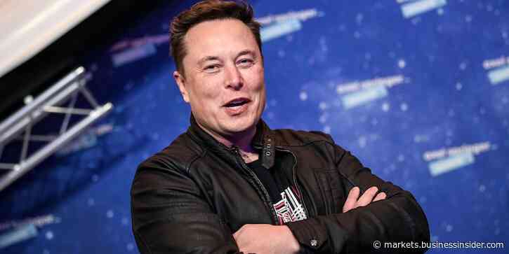 Elon Musk has now cashed out $12 billion in Tesla stock in a 5-week selling spree, as he jokes he wants to quit his jobs
