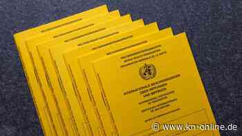 Polizei findet Hunderte Blanko-Impfpässe bei Reichsbürger - Beamte bei Festnahme verletzt